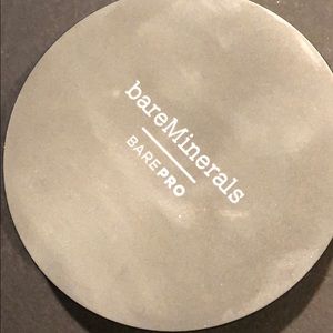 bareMinerals BarePro Powder Foundation